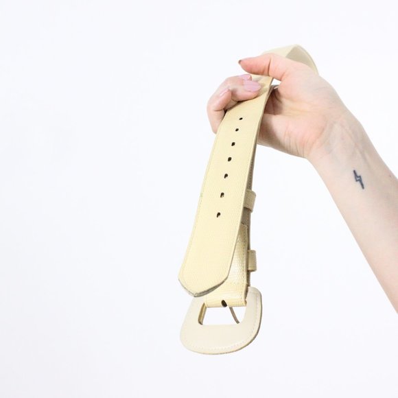 *Cream Belt - Picture 5 of 5